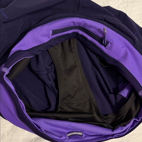 Lululemon Workout Shorts - Picture 4 of 6